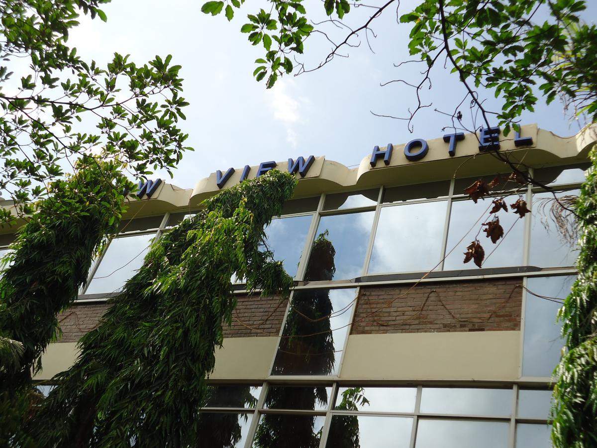 Snow View Hotel Boma la Ngombe エクステリア 写真